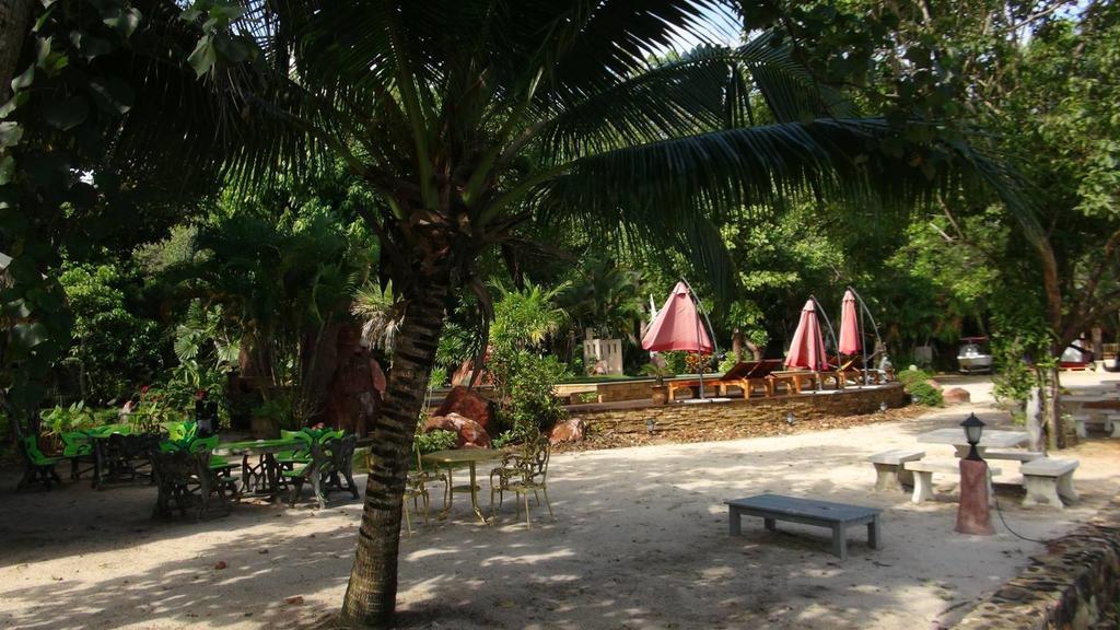 Garden Of Joy Hotel Koh Chang Exterior photo