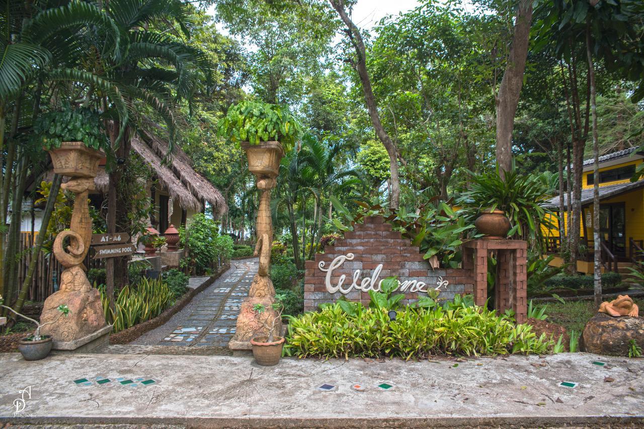 Garden Of Joy Hotel Koh Chang Exterior photo