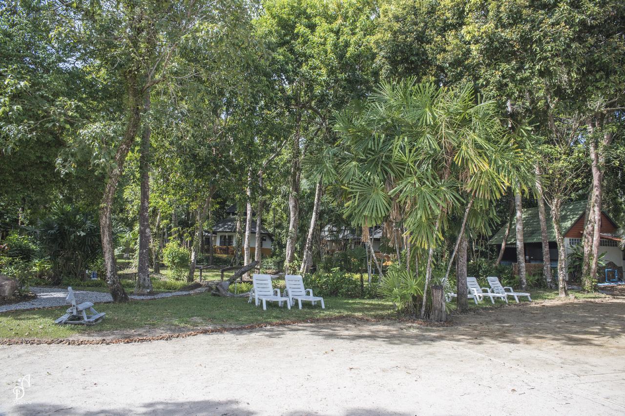 Garden Of Joy Hotel Koh Chang Exterior photo