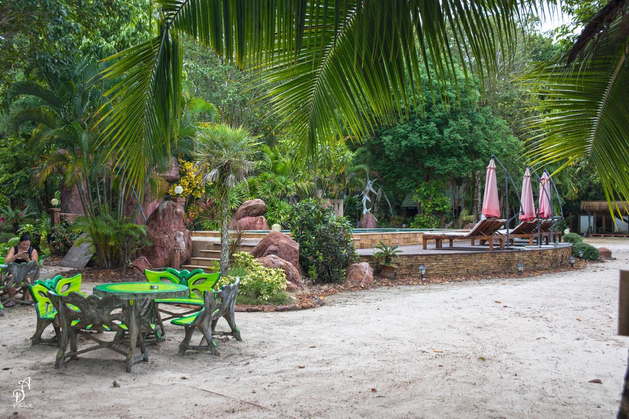 Garden Of Joy Hotel Koh Chang Exterior photo